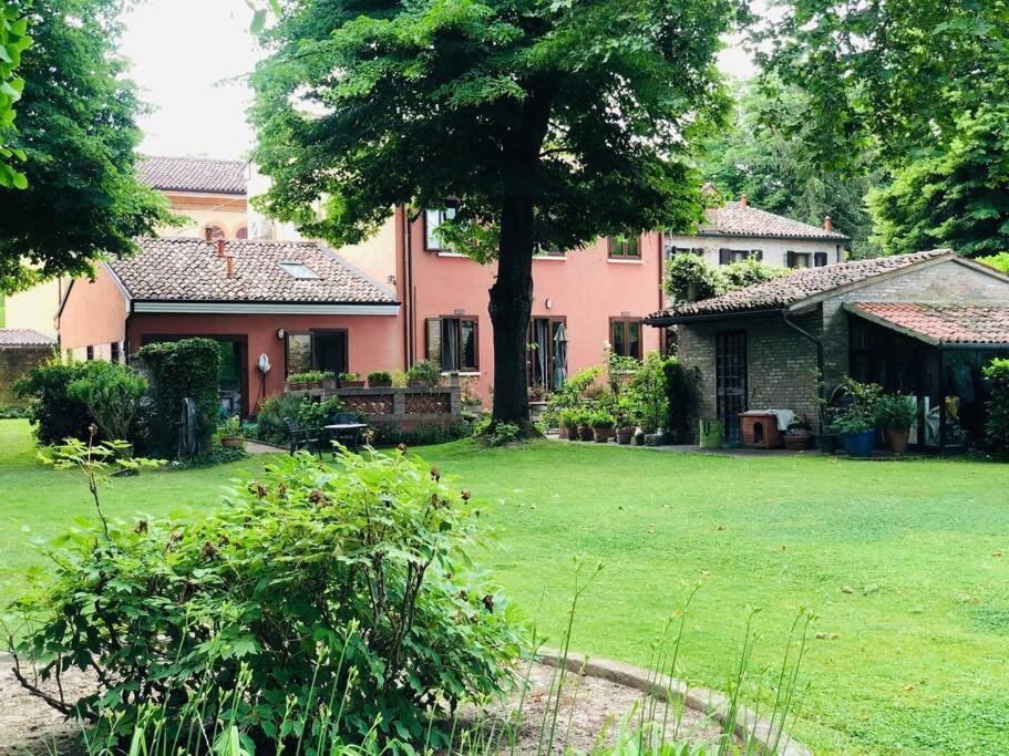 La Casa Di Marina Hotell Ferrara Exteriör bild